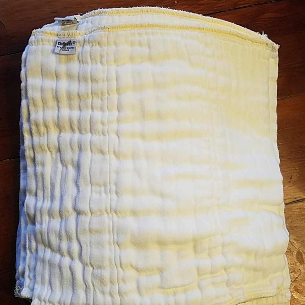 12 Cloth-eez size Small prefolds